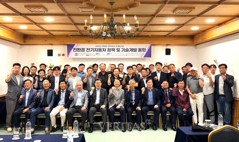 관련 사진