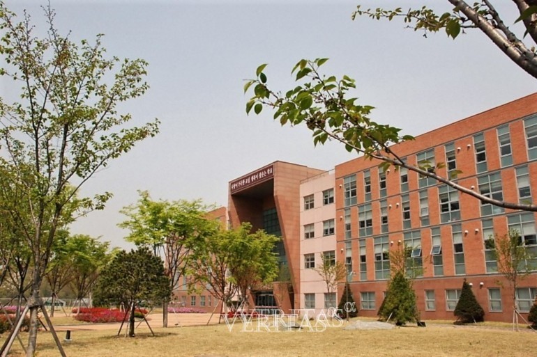 충남외고는 2022학년 자기주도학습전형 대비 ‘재학생과의 만남’을 진행한다고 최근 밝혔다. /사진=충남외고 제공