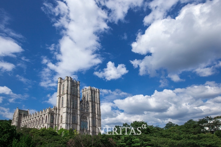 경희대는 2022학년 학생 학부모 온라인 입학상담을 진행한다고 최근 밝혔다./사진=경희대 제공 <br>