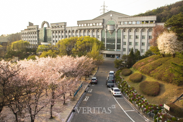 올해 영어 관련 학과를 운영하는 전문대학은 12개교로, 이중 11개교가 수시1차 선발을 실시한다. 사진은 항공관광영어과를 모집하는 안산대 전경. /사진=전문대교협 제공