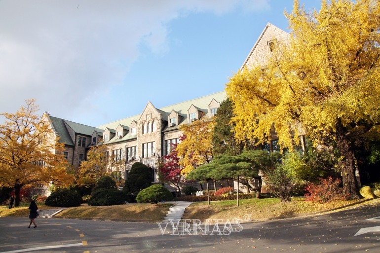 이화여대는 2022학년 수시모집 온라인 확대상담 접수일정을 최근 밝혔다./사진=이화여대 제공