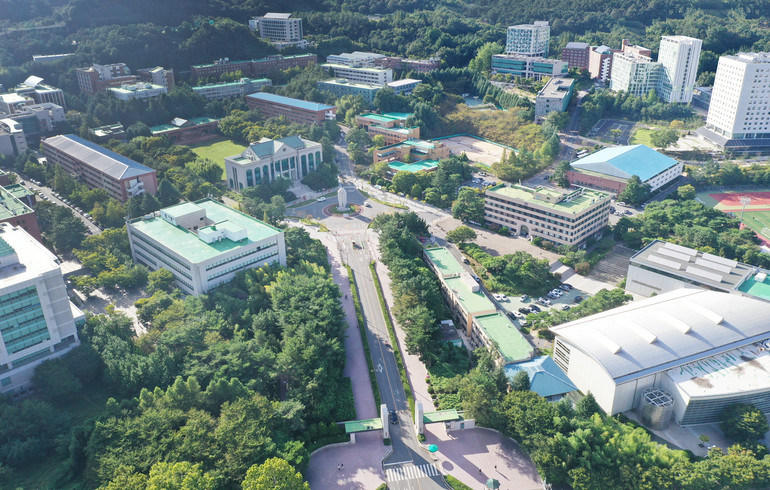 2022수시는 정원내 기준 2337명을 모집한다. 수시/정시 합산 모집인원 대비 84.9% 비중이다. /사진=울산대 제공