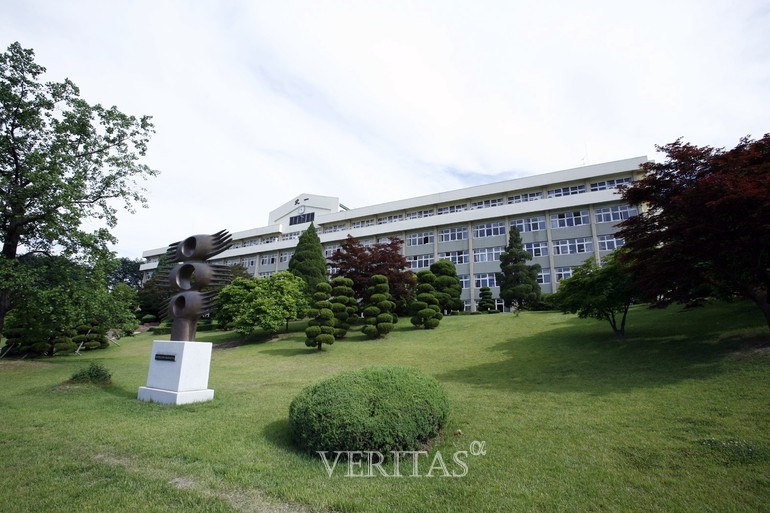 전국단위 자사고인 북일고가 2023학년 신입생 모집을 위한 평일 미니입학설명회 일정을 밝혔다. 설명회는 30일부터 12월까지 매주 화요일 오후4시30분, 목요일 오후7시에 운영한다. 전 회차에서 온라인/대면을 함께 진행한다. /사진=북일고 제공