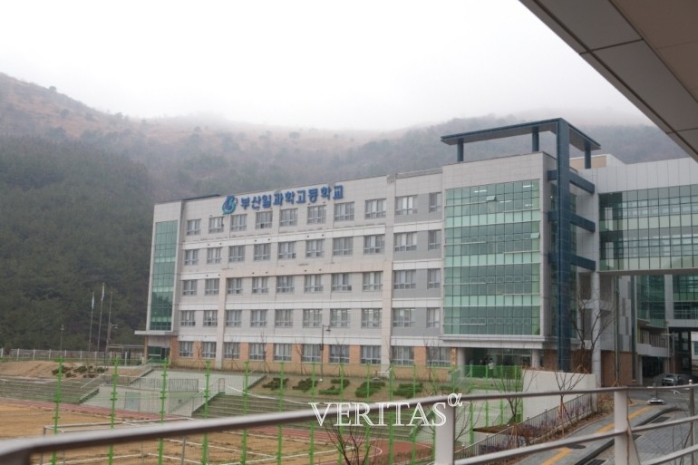 부산일과고의 2023학년 최종 경쟁률은 3.24대1로 나타났다. /사진=베리타스알파DB