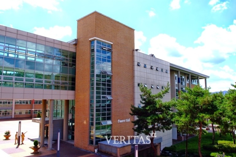 2023 서울대 합격자 배출 톱100 조사 결과 1위에 오른 학교는 외대부고다. 수시 27명, 정시최초 37명으로 총 64명의 합격자를 배출하며 정상의 자리를 굳건히 했다. /사진=외대부고 제공