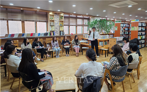 김포외고가 6월부터 월2회 학부모 독서모임을 진행한다고 최근 밝혔다./ 사진=김포외고 제공 