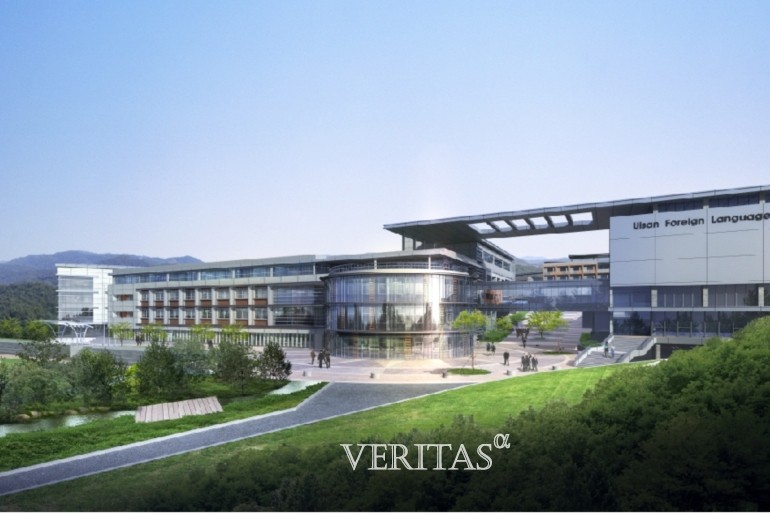 울산외고가 울산 소재 중학교를 대상으로 '찾아가는 설명회'를 진행한다고 최근 밝혔다.  /사진=울산외고 제공