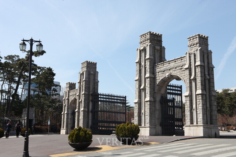 고려대가 고 1,2를 대상으로 전공체험 강의실 프로그램을 내달 9일부터 11일까지 운영한다고 최근 밝혔다. /사진=고려대 제공