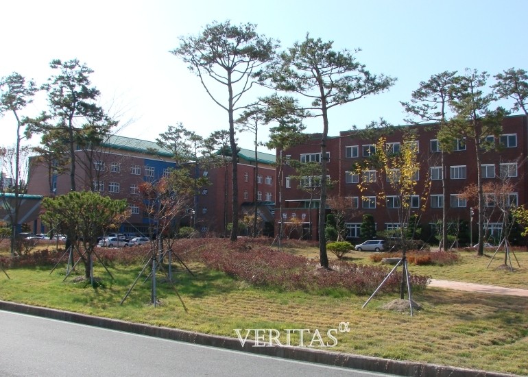 15일 오후5시 원서접수를 마감한 전북외고의 2024학년 경쟁률은 1.16대1(모집 160명/지원 186명)을 기록했다. /사진=전북외고 제공