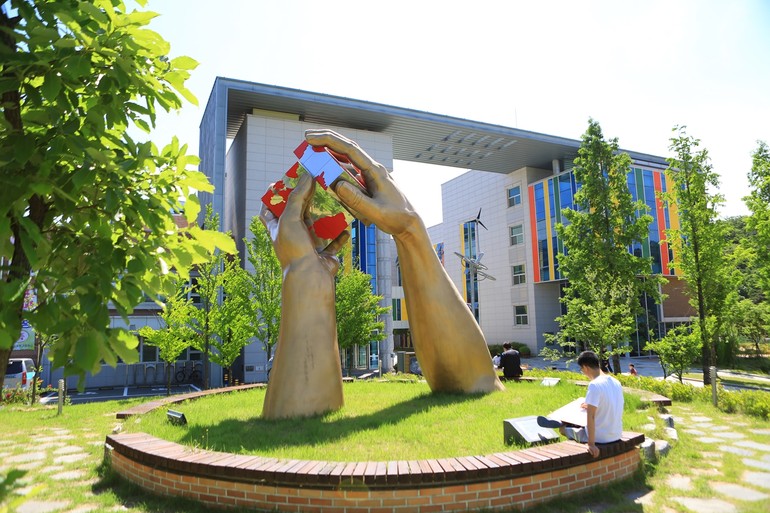 대구일과고의 2025신입생 모집 원서접수 결과에 따르면 최종경쟁률은 2.83대1을 기록했다. /사진=대구일과고 제공