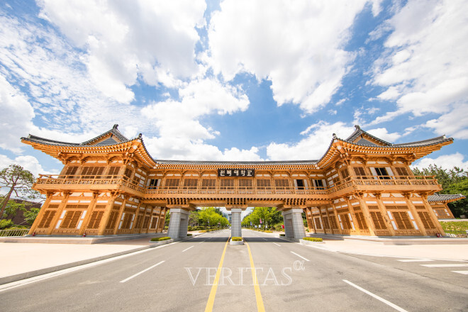 전북대는 올해 수시에서 정원내 2957명을 모집한다./사진=전북대 제공