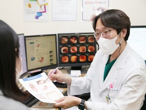 [단독] [2027수시경쟁률] 의약치한수 지역인재 10.98대1 ‘전 계열 하락’.. 약대 12.87대1 ‘최고’ 의대 10.6대1